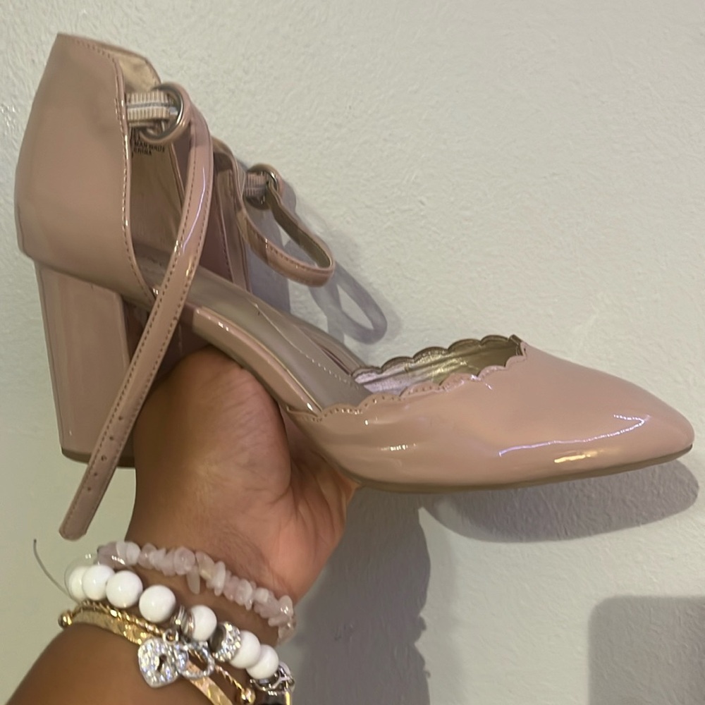 Blush pink Bandolino low heels